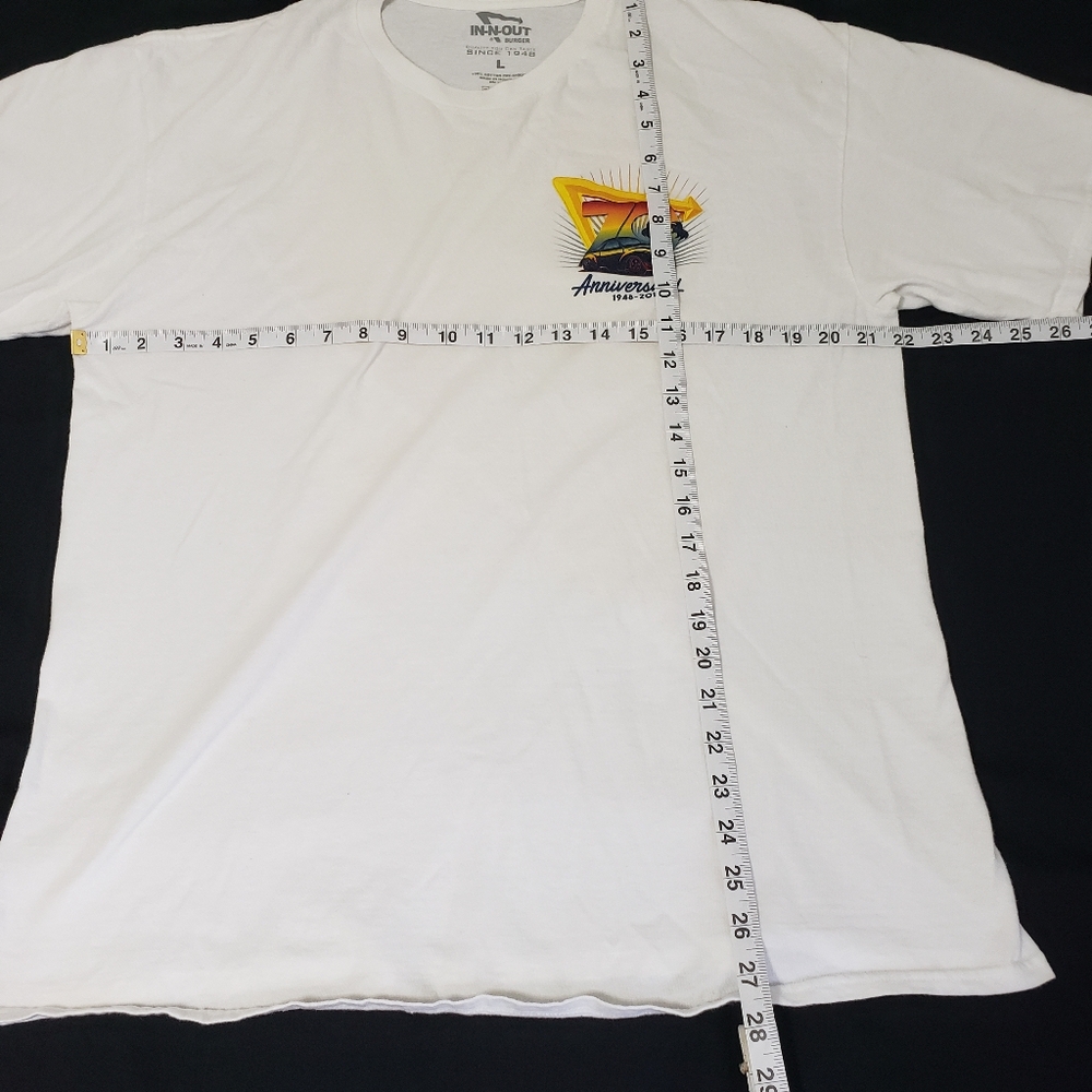 In-N-Out 2019 T-Shirt by Vladimir Kush with Ferris Wheel Graphic Men's L White - Picture 5 of 7